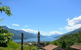 Beautiful Lake View Apartment In Gravedona - Larihome A01